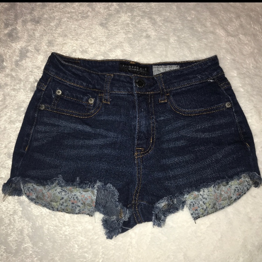 Cute blue jean/ floral shorts